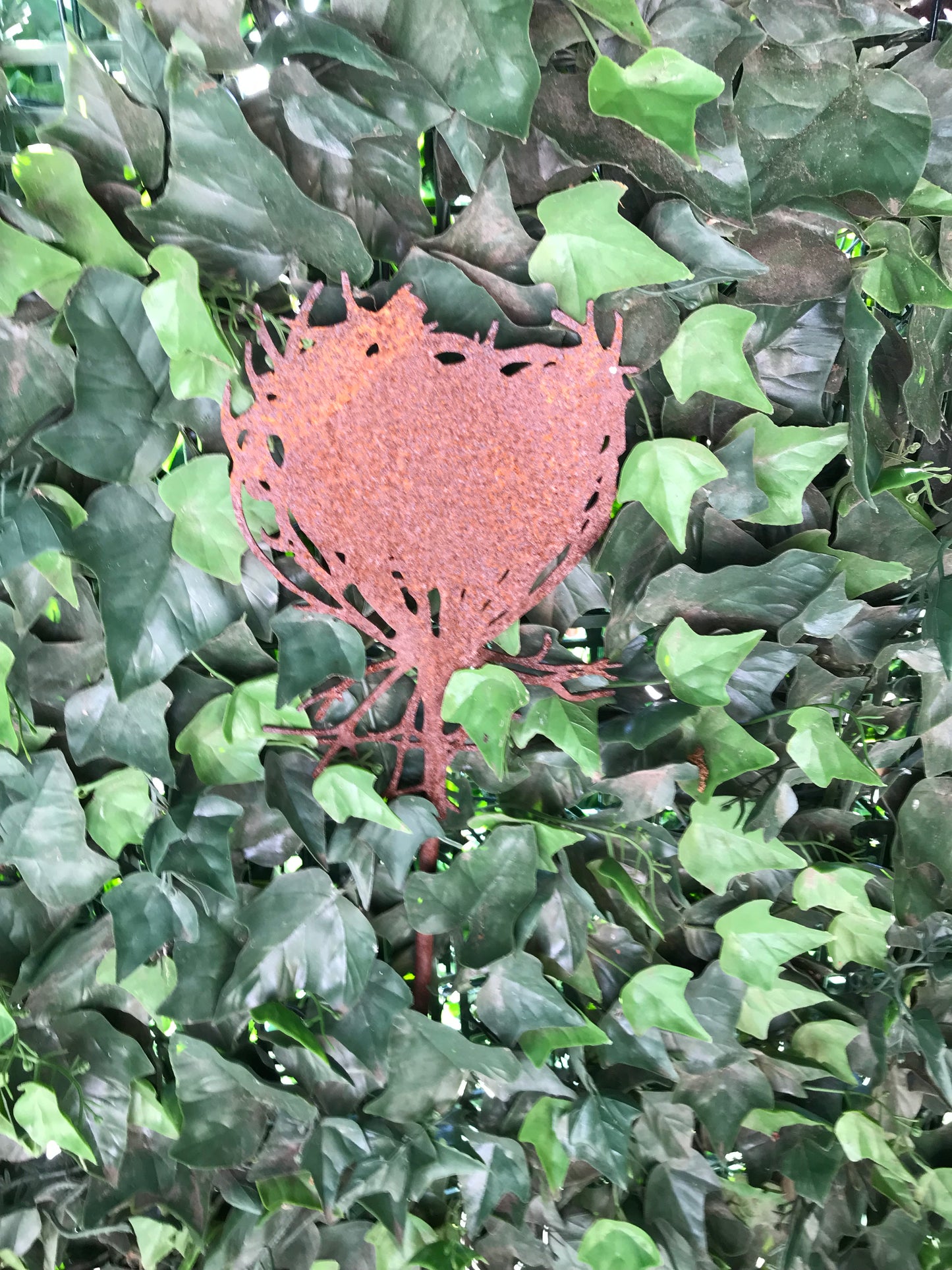 Wilde bloem op steker