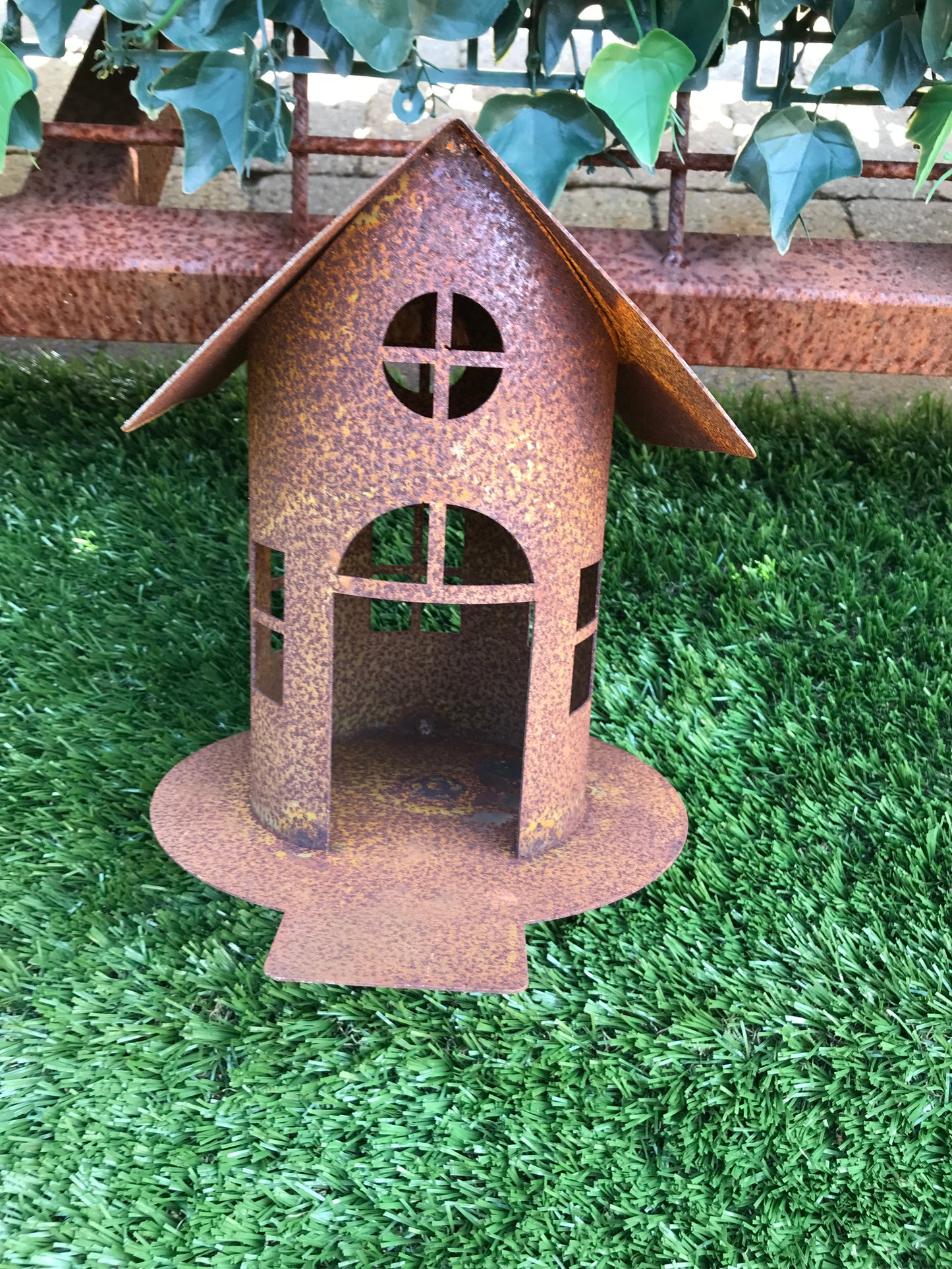 Vogelhuisje met loopbrugje