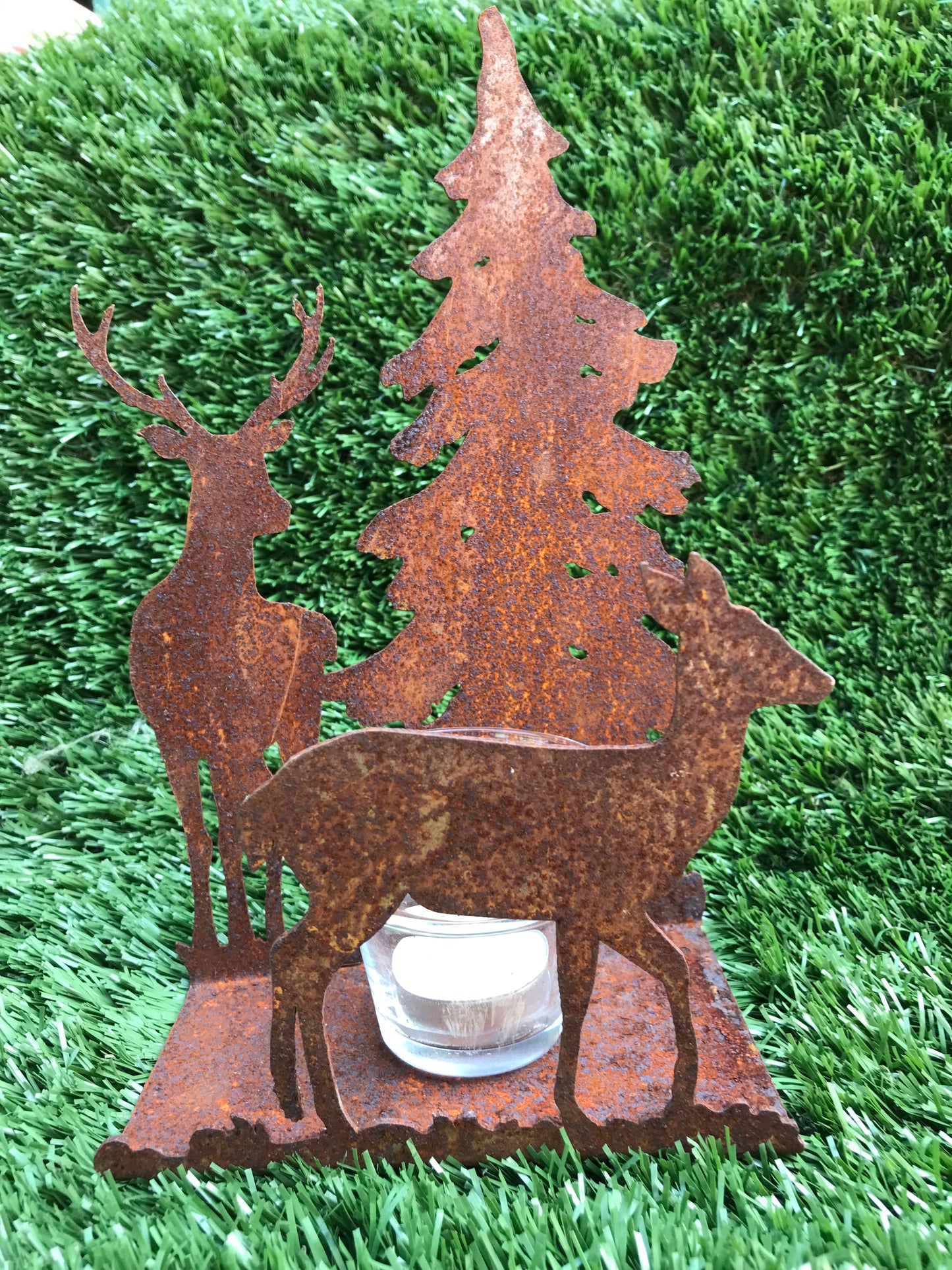 Dekoratieven theelichthouder met wild en bos